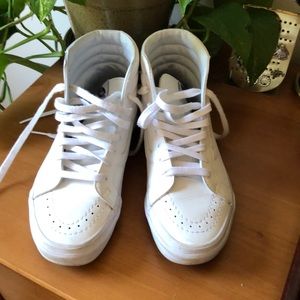 Vans White Leather High Top Sneakers Sk8-Hi